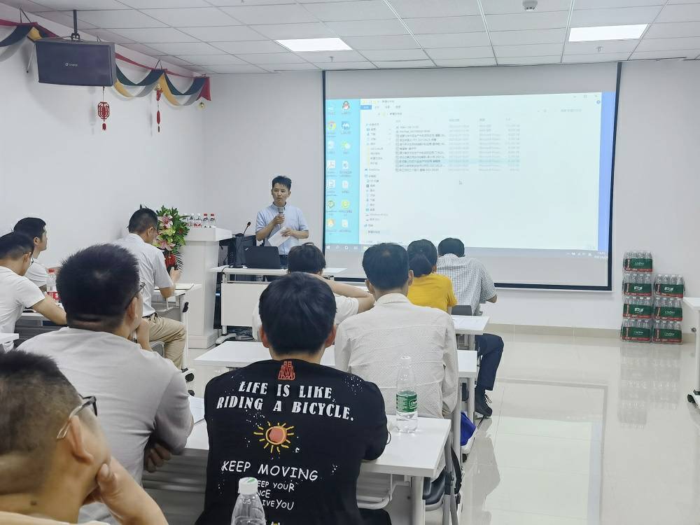 1625468117.jpg 石家庄启晨零售管理咨询有限公司药业技术交流会 (3) - 副本.jpg